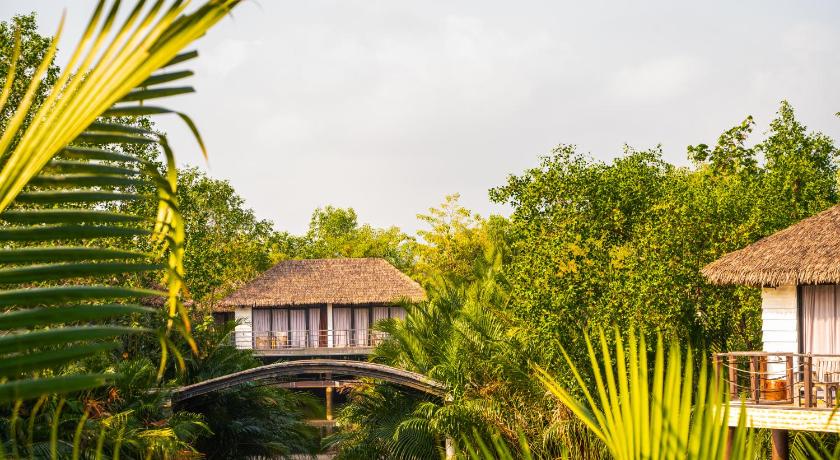 Image of Deluxe Bungalow 16