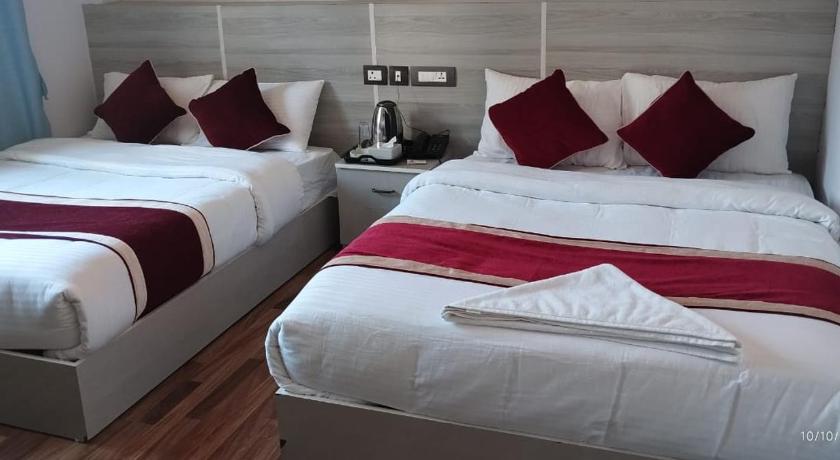 Hotel Universal Nepal — Kathmandu (2)