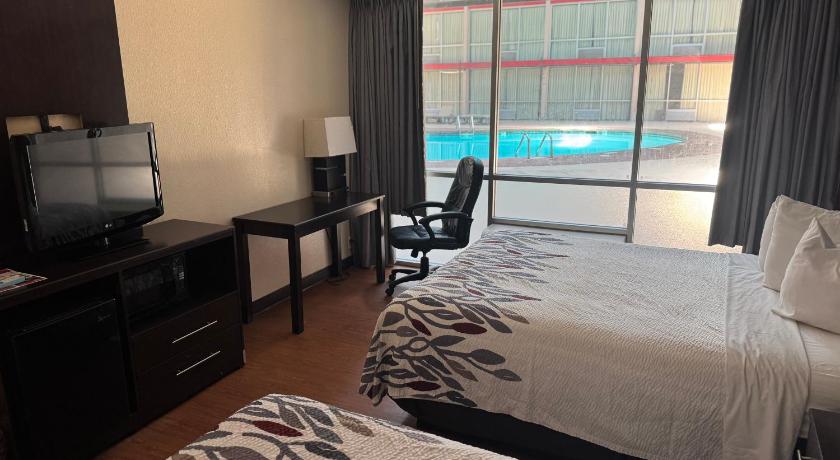 러벅 (TX) Lubbock Regency Inn 2성급 숙소 스위트룸