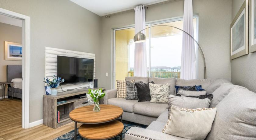 Beautiful Deluxe Condo, Vista Cay, Orlando - 3008