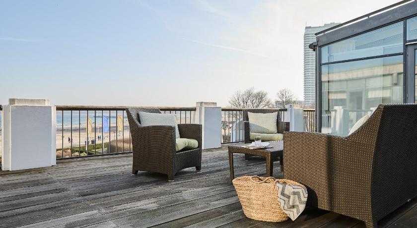 Image of Baltic Sea Suite with direct sea view 2