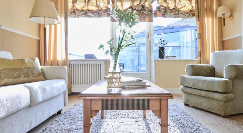 Image of Baltic Sea Suite with direct sea view 3