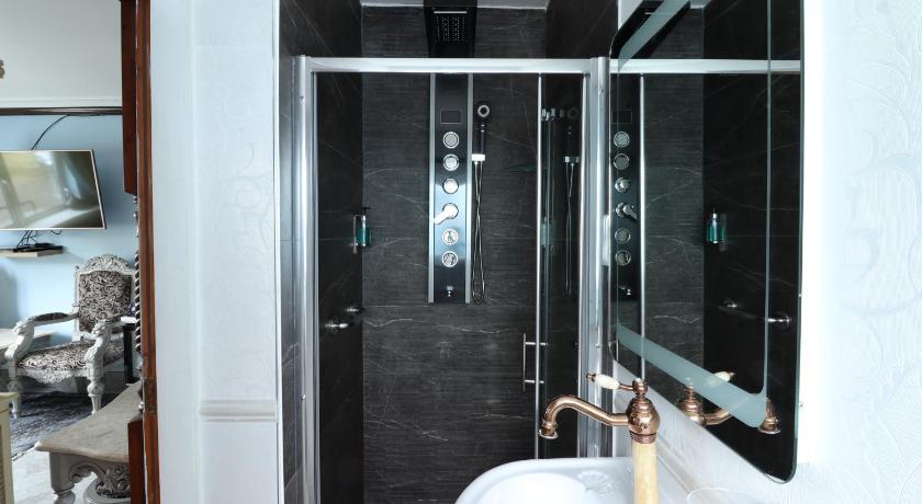 Image of Luxury Double Room (Arabian) 2