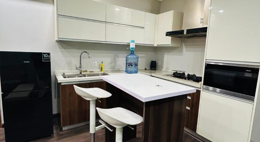 Elysium Service Studio Apartment Blue Area By LMY - image 4