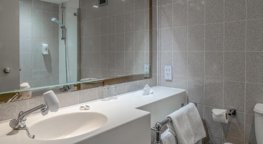 Image of Standard Twin Room 2