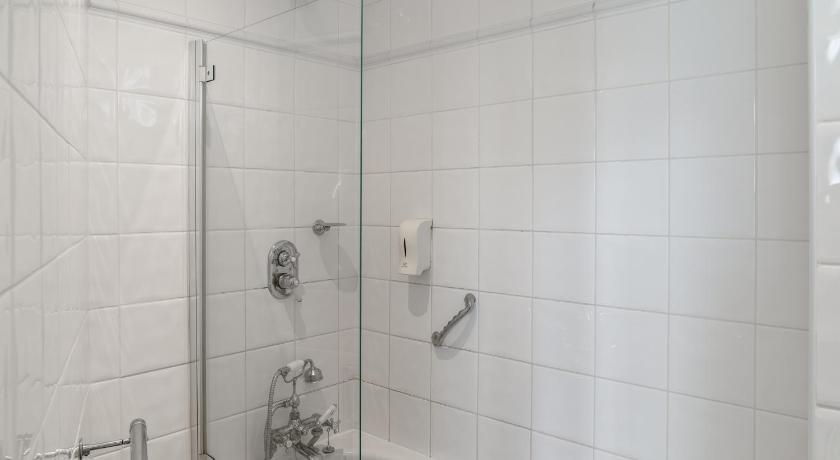 Image of Standard Double Room 2