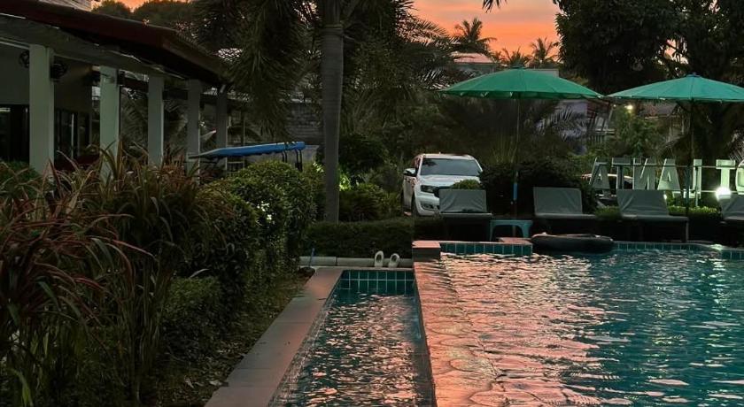 Morakot Lanta Resort - image 29