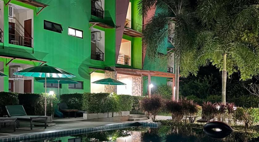 Morakot Lanta Resort - image 16