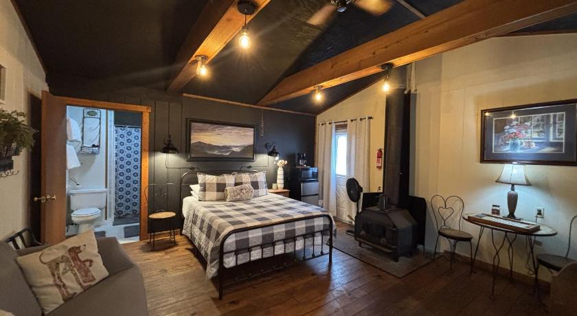 나시빌 (IN) The Iris Garden Downtown Cottages and Suites 숙소 스위트룸