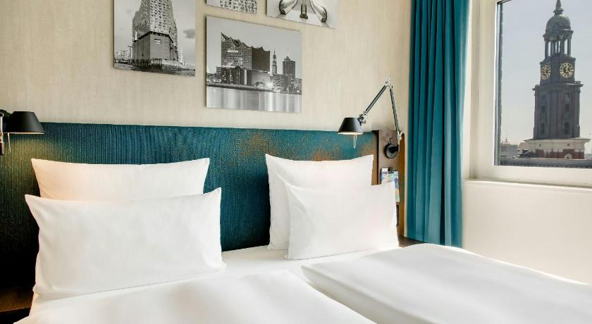 Image of Room with Queen Size Bed 1