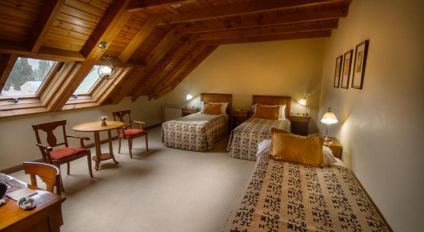 Image of Superior Triple Room 4