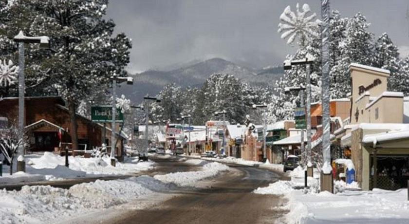 Hotel Ruidoso - Midtown