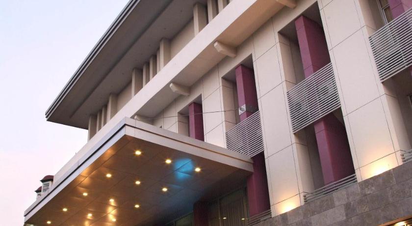 Serela Riau by KAGUM Hotels - image 2