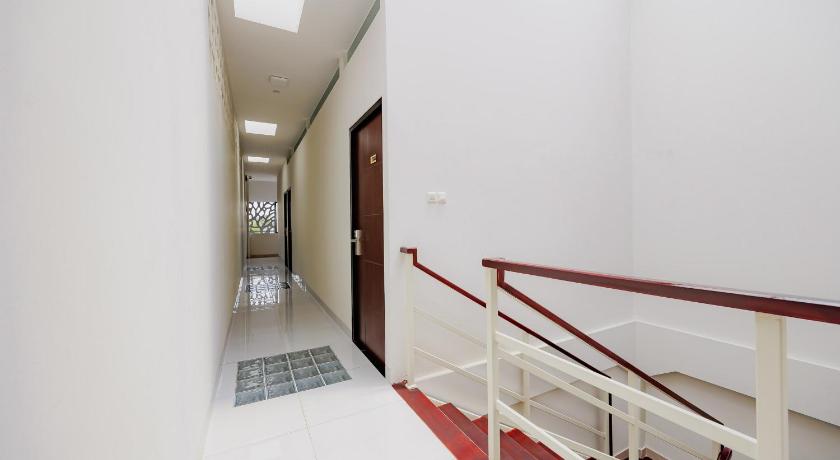 Urbanview Rumah Tamu Citarum near Stasiun Tawang Semarang - image 20
