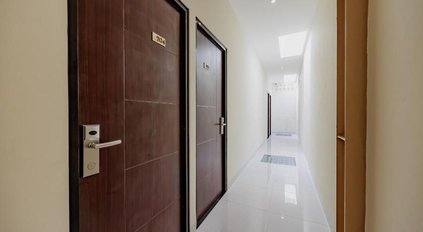 Urbanview Rumah Tamu Citarum near Stasiun Tawang Semarang - image 15