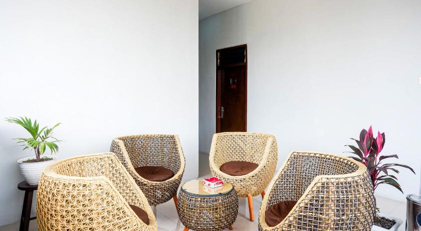 RedDoorz Plus @ Kalpataru – Malang, MO