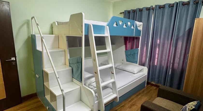 Lovely 2 Bedroom with open living room & kitchen — Kathmandu (6)