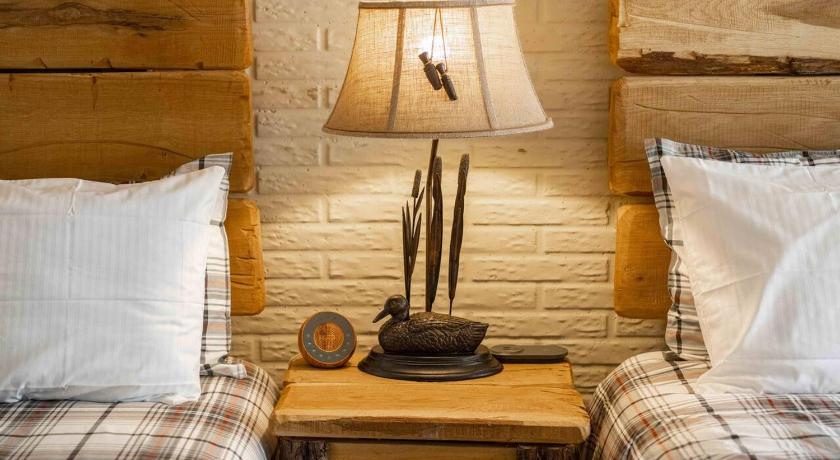 ユレカ・スプリングス Stonegate Lodge 2 Queen Beds WIFI TV Salt Water Pool Fire Pits #303 4つ星 宿泊施設 眺望