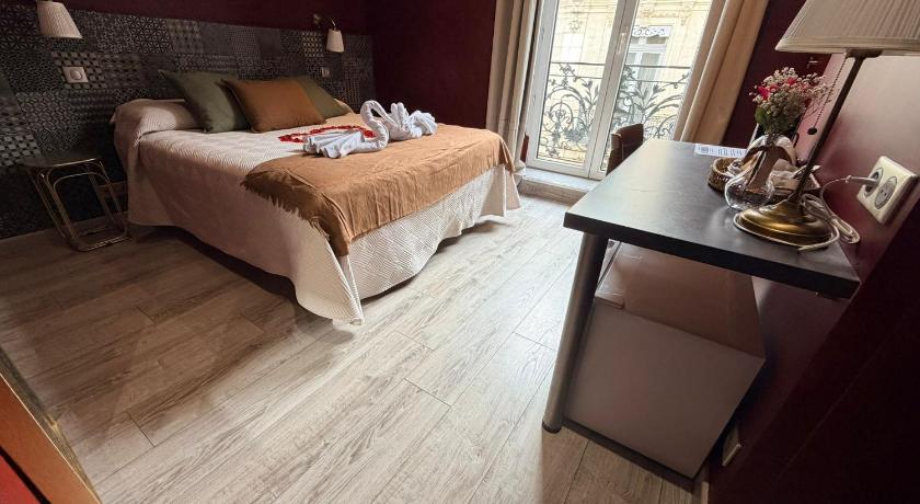 Image of Superior Double Room 0