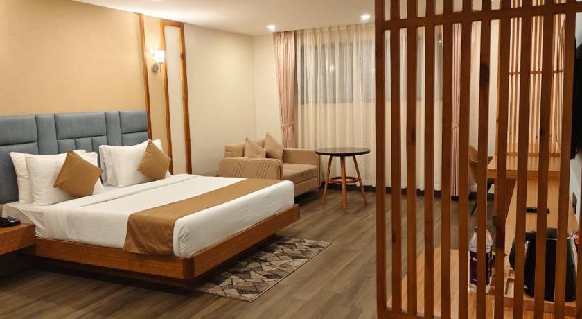 Pristine Pavilion Hotel - image 15