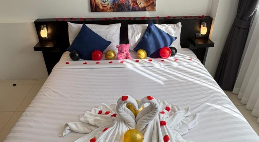 プーケット BH Cozy Paradise Patong 3つ星 ホテル ロビー