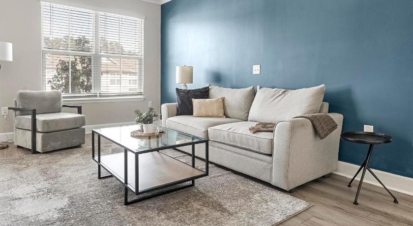 Landing Stylish 1BD Yoga Studio Gym