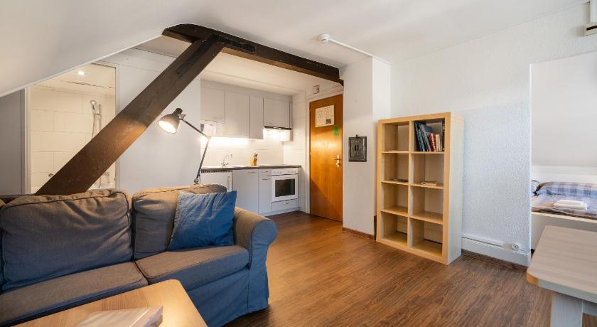 Image of Apartment 4
