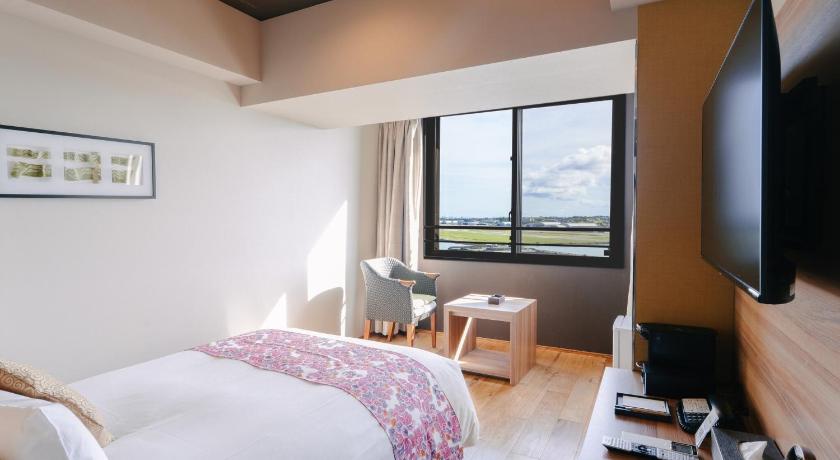 Image of Double Room - Club Floor Anji 0