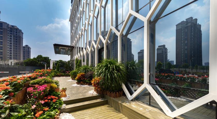 Atour Hotel Zhuhai Shanmu Aoyuan Plaza – Zhongshan, IA