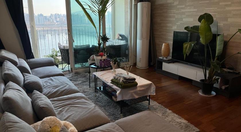 서울 UN village with River View, Seoul, Free Parking, Hannam 4성급 숙소 스위트룸