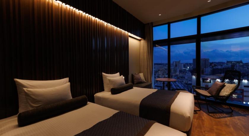 Okinawa Island JR Kyushu Hotel Blossom Naha 4-Star Hotel pool