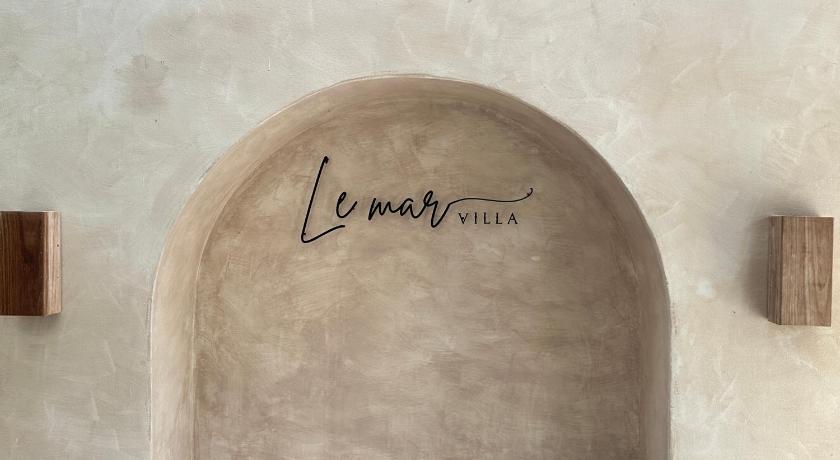 コサメット Le mar villa 4つ星 シングルルーム ロビー