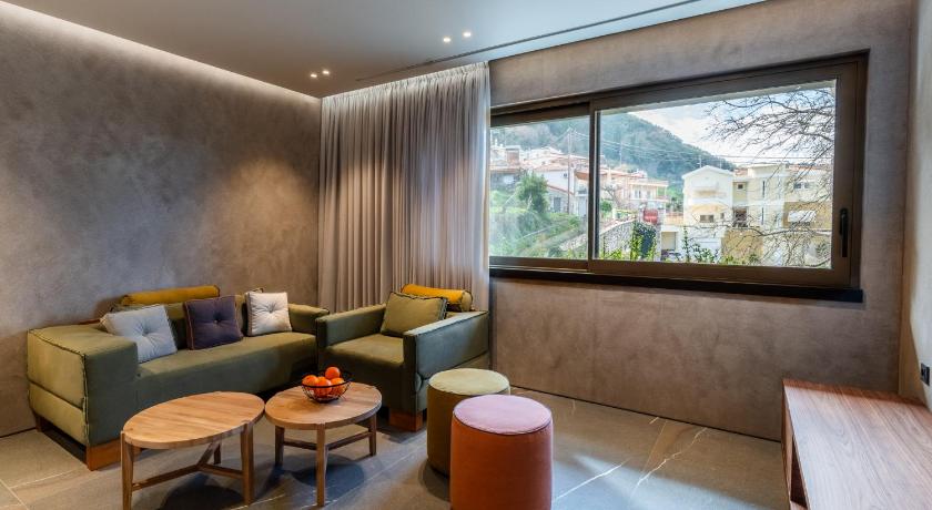 Selemnos Boutique