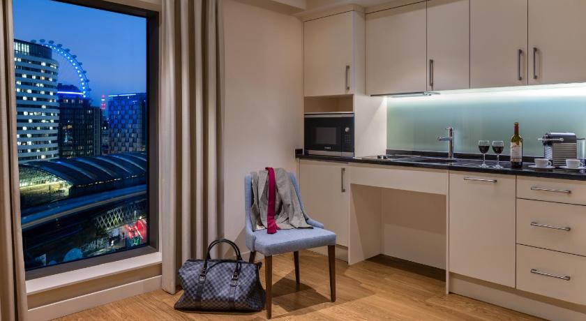 Image of Premium Room, 1 King Bed 1