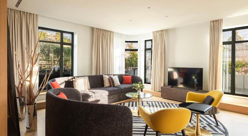 Image of Prestige Suite 6