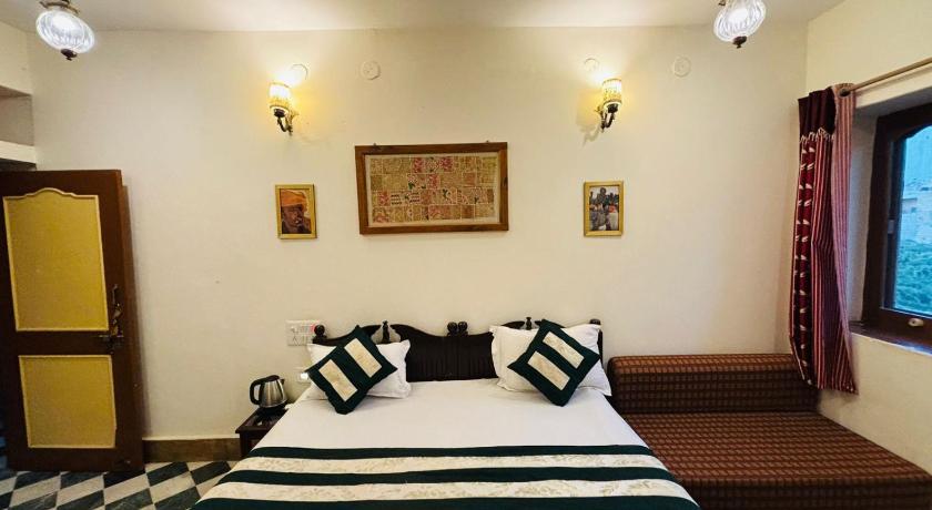 Hotel Renuka - image 16