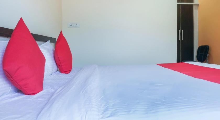 多尔普尔 Hotel O Shree Sai Srushti Regency 4星级 酒店 景观