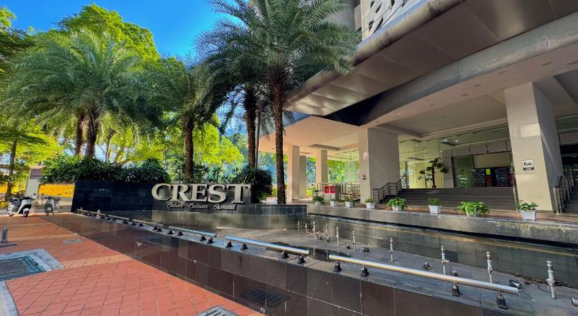 Crest Residence Sultan Ismail - main image