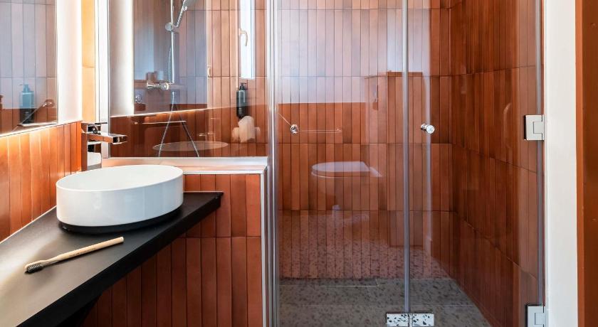 Image of Standard Double Room - Disability Access 7