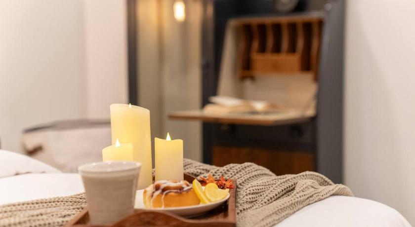 コネルズビル Vintage Vogue Suite, Patio Fire Pit Grill, WI-FI 4つ星 宿泊施設 プール
