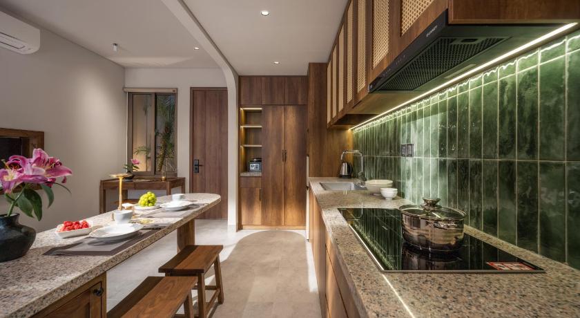 Image of Studio Apartment with Balcony 2