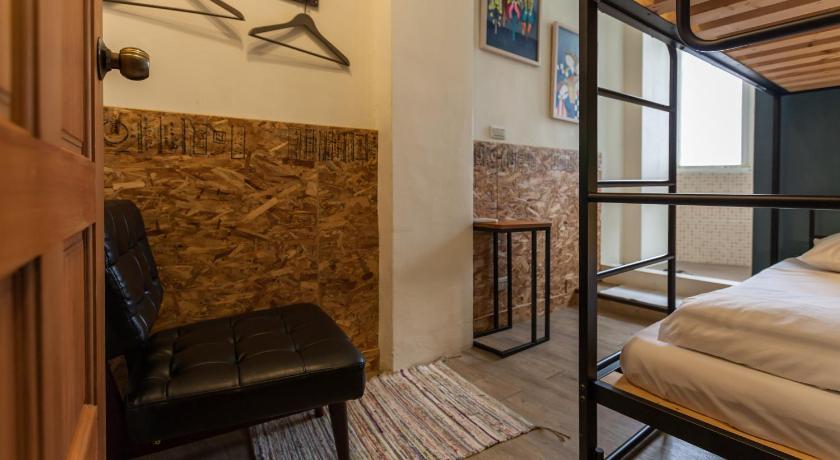 Image of Double with Private Bathroom 0