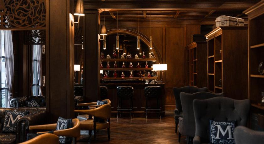 Bangkok Metropole, Bangkok, a Tribute Portfolio Hotel 5-Star Hotel lobby