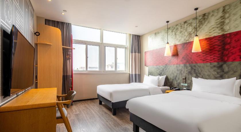 Ibis Nanjing Jiangning Guli Industrial Park Hotel