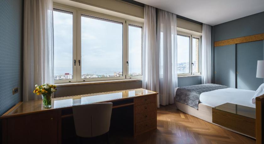 Image of Junior Suite 5