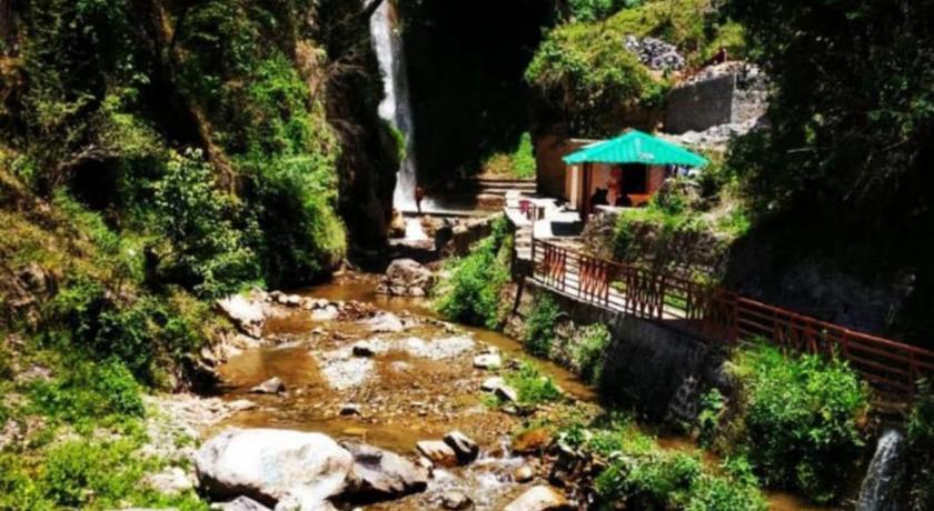 Anurag Hotel Chakrata - image 12
