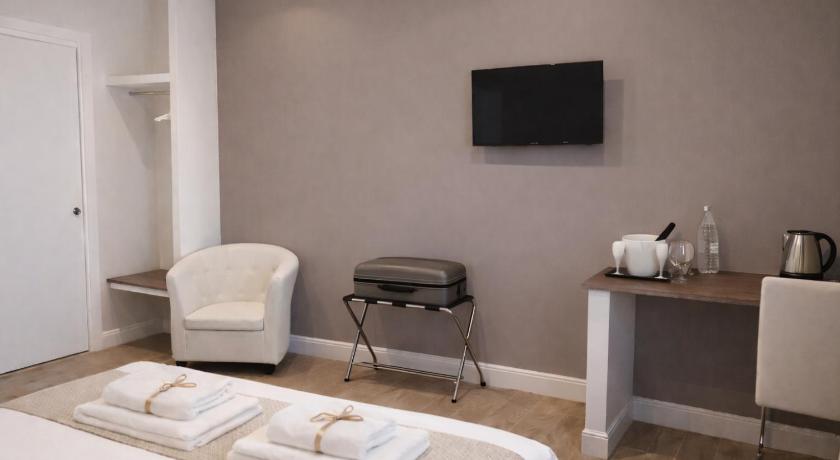 Image of Double Room with Balcony 5