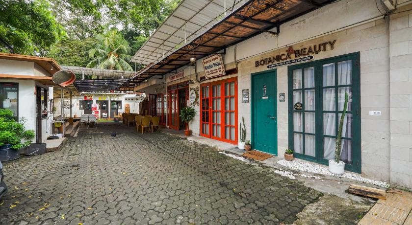 Bogor Guesthouse By ARBA - image 14