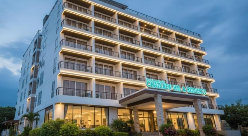 Townhouse Hillview Suites Pattaya Formerly Chatkaew Suites – Bang Lamung, DC