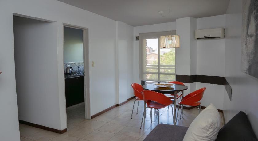 Image of One-Bedroom Apartment 6